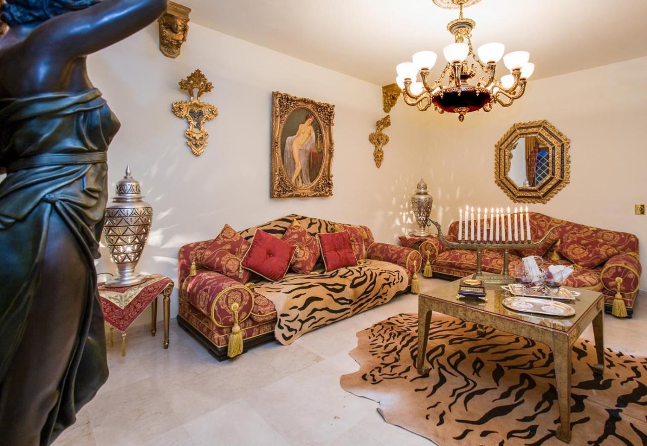 Royal Roman Empire Marbella Exterior foto